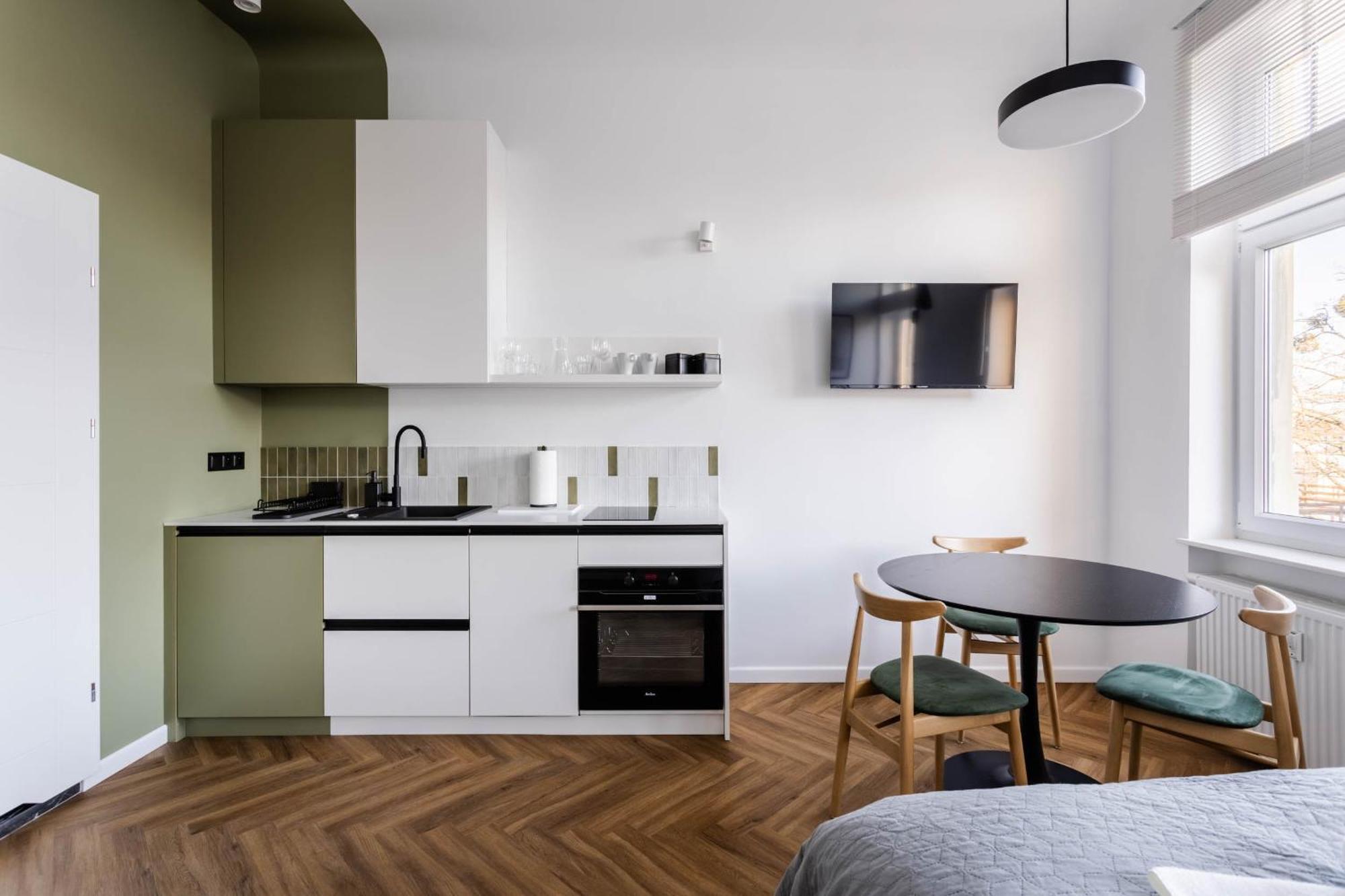 Przytulne I Komfortowe Studia Very Berry W Poznaniu By Noclegi Renters エクステリア 写真